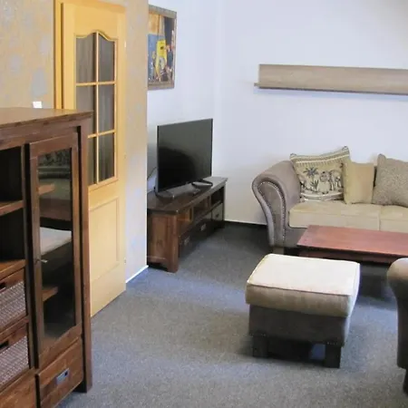 Vila Jedla بيت ضيافة
